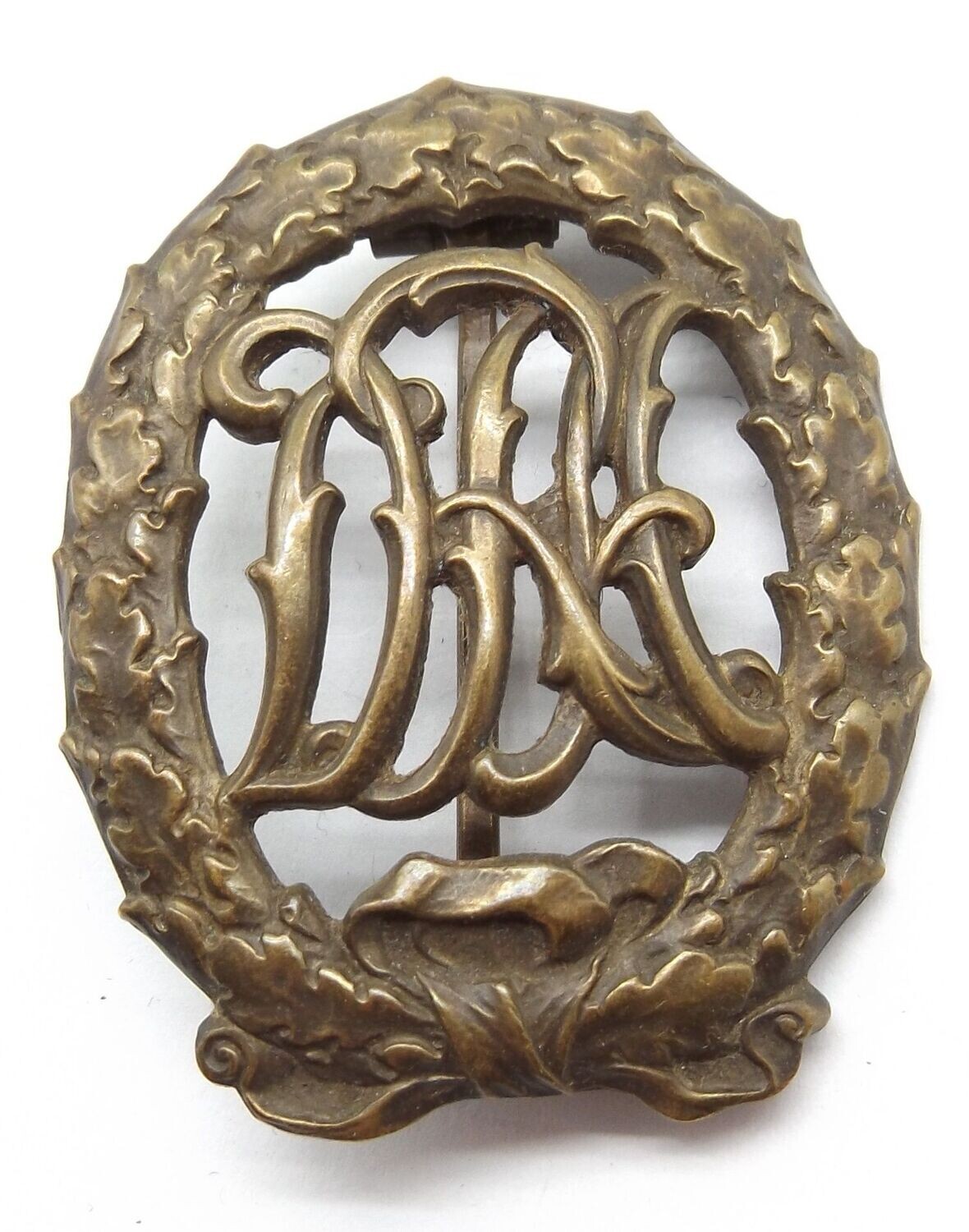 Deutsches Reichssportabzeichen DRA in Bronze, Hersteller Wernstein, D.R.G.M. Nummer.