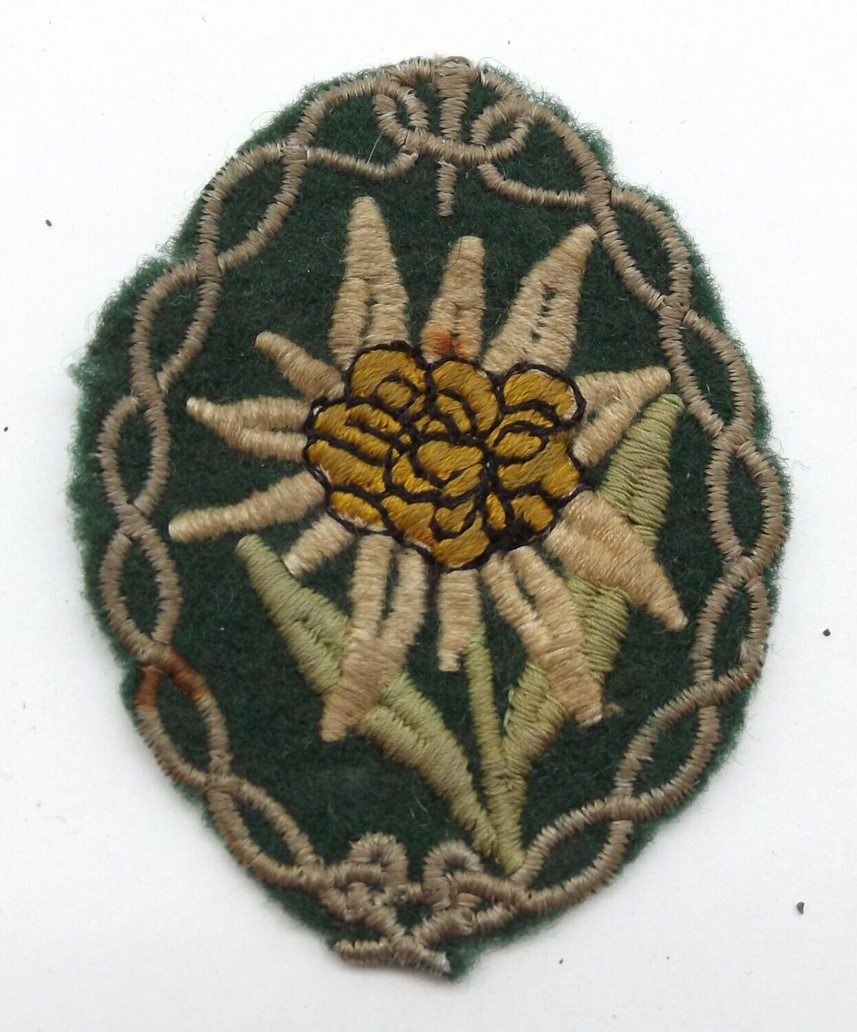Wehrmacht: Ärmel Edelweiß für Gebirgstruppen.