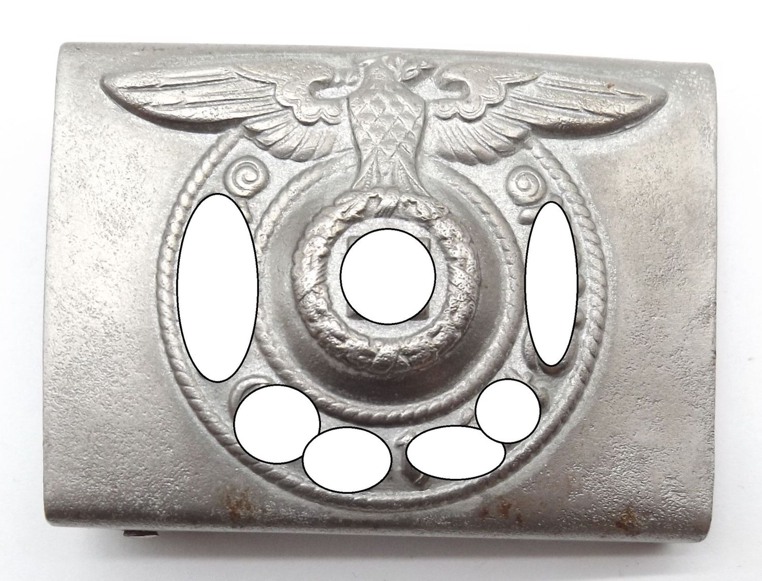 Waffen-SS: Koppelschloss für Mannschaften, Hersteller RZM 155/40 SS, Assmann, Eisen, stärker getragen.
