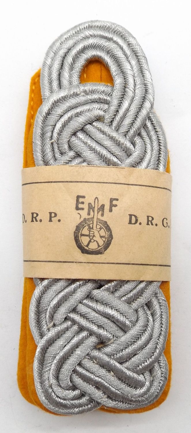 Luftwaffe: Paar Schulterklappen für einen Major der fliegenden Truppe, ungetragen mit originaler Herstellerbanderole.