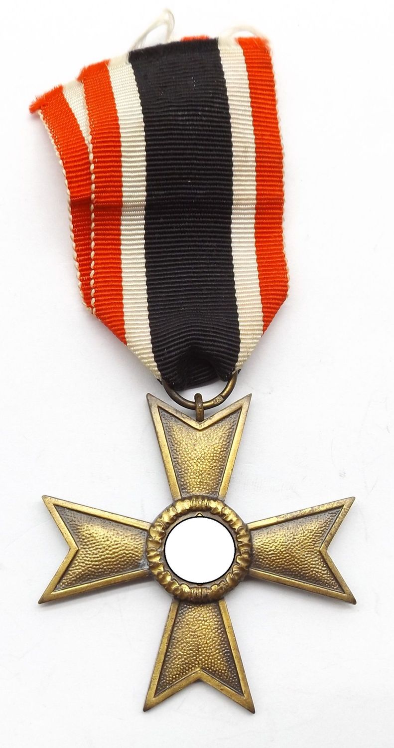 Kriegsverdienstkreuz KVK 2. Klasse ohne Schwerter, Hersteller 60 für die Firma Katz & Deyle, Pforzheim, mit Band.