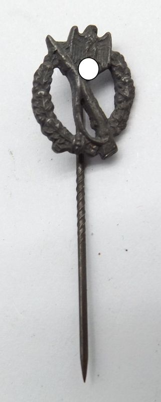 Wehrmacht: Infanteriesturmabzeichen 16 mm Miniatur, an Nadel.