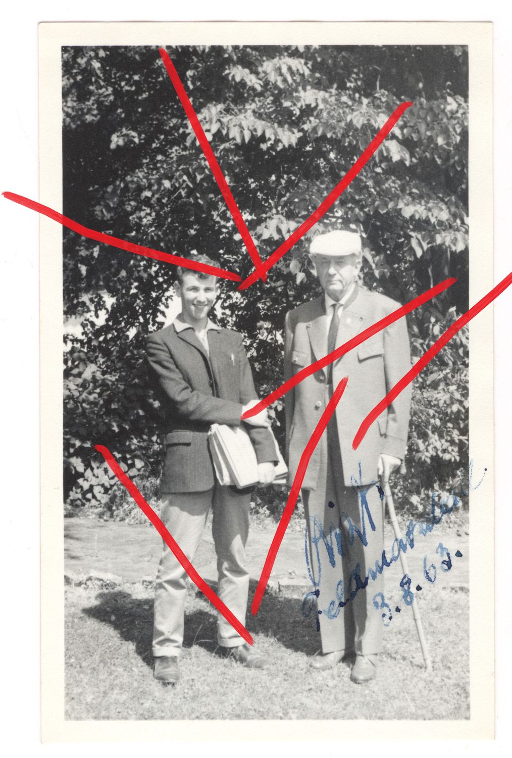 Wehrmacht: Portraitfoto Generalfeldmarschall Wilhelm List (Ritterkreuz), PK-Größe, Nachkriegsabzug mit Original Unterschrift und Widmung von 1963, C50.