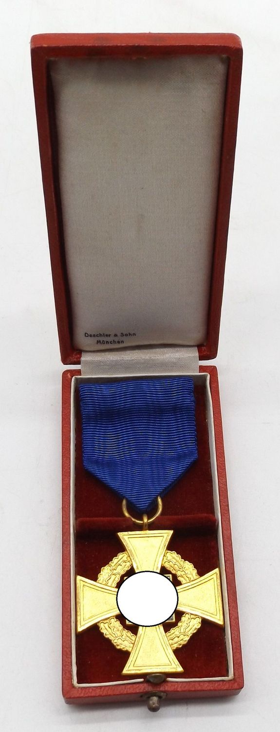 Treuedienst-Ehrenzeichen 1.Stufe für 40 Jahre, im Etui, Hersteller Deschler & Sohn, München.
