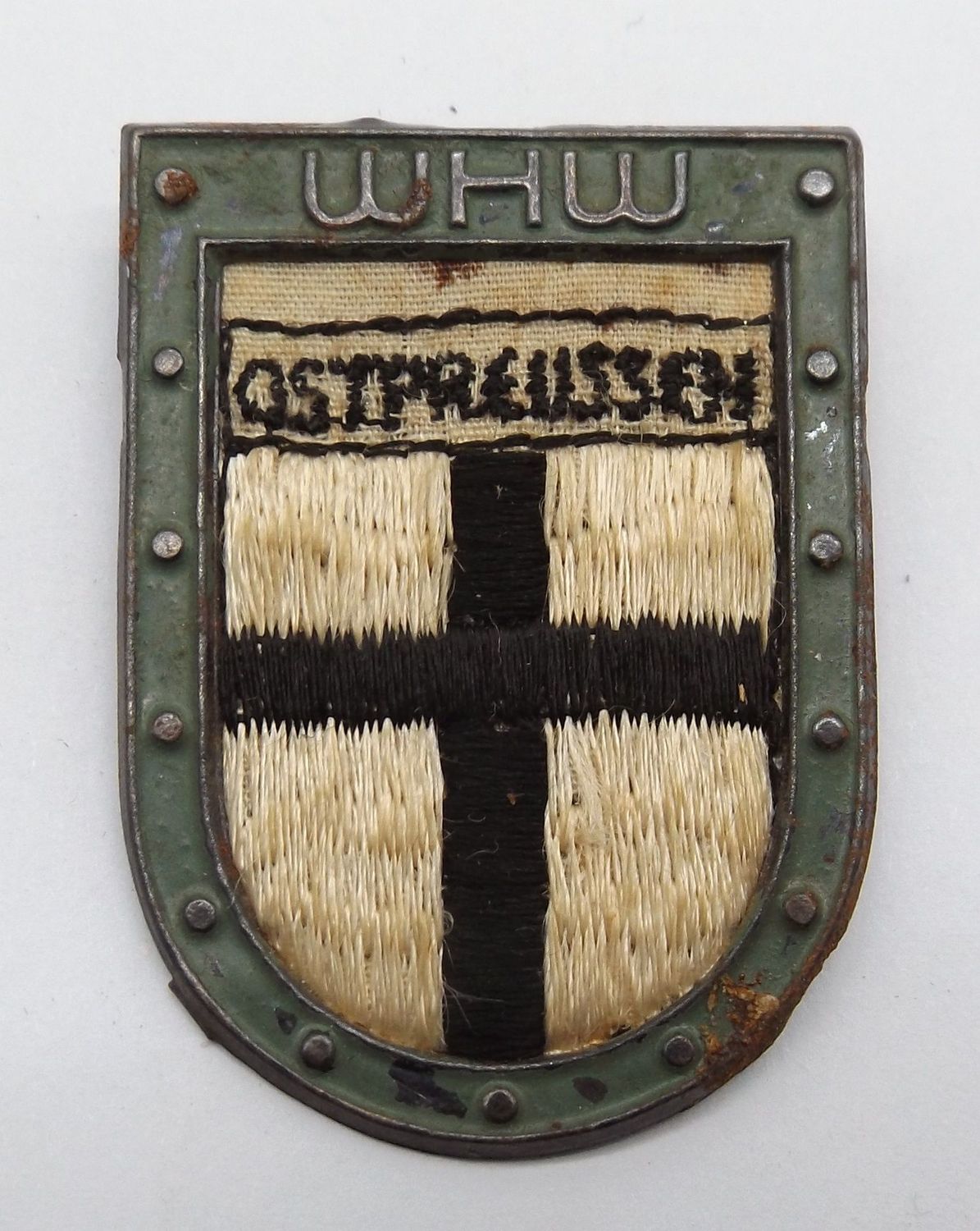 3. Reich: Winterhilfswerk WHW Abzeichen Wappen Ostpreussen.