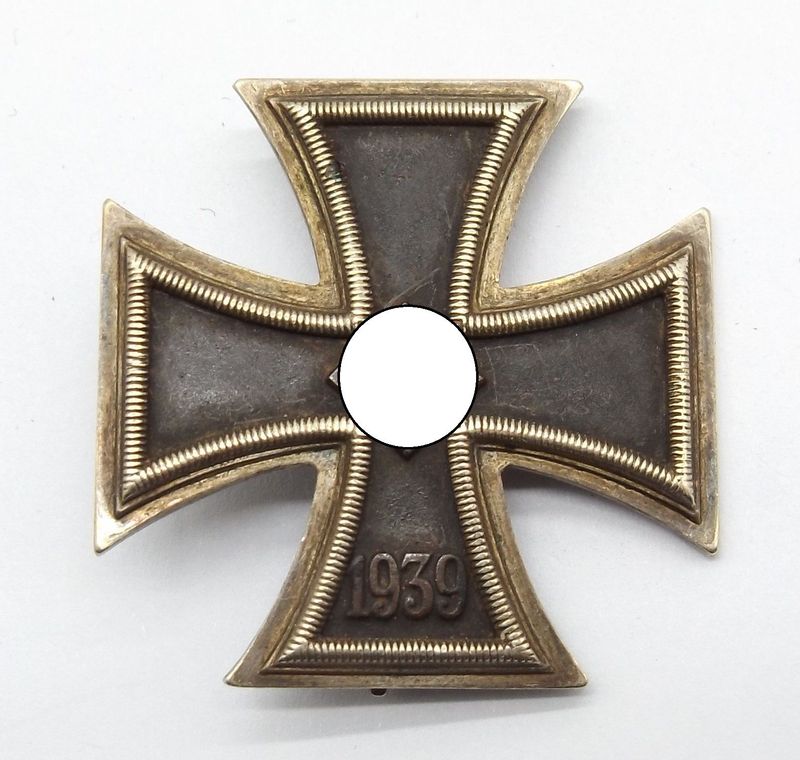 Eisernes Kreuz, EK 1. Klasse 1939, unmarkiertes Stück vom Hersteller 65 , Klein & Quenzer, Oberstein.