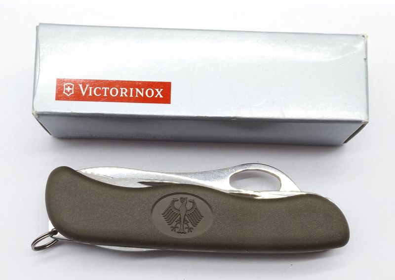 BRD: Bundeswehr VICTORINOX Taschenmesser Neu und OVP.