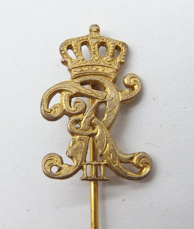 Preussen: Regimentsabzeichen / Regimentsnadel Grenadier-Regiment Kronprinz (1. Ostpreussisches) Nr. 1, Silber (990 gepunzt) vergoldet, Maße ca. 22 x 15 mm. Preussen: Regimentsabzeichen / Regimentsnadel Grenadier-Regiment Kronprinz (1. Ostpreussisches) Nr. 1, Silber (990 gepunzt) vergoldet, Maße ca. 22 x 15 mm.