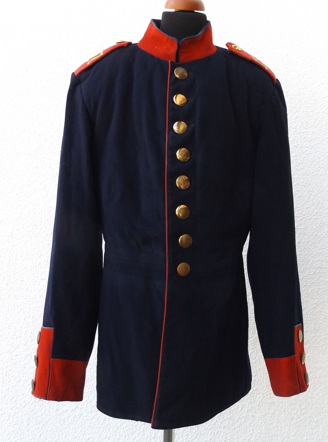 Württemberg: Waffenrock für Mannschaften im 9. Württembergischen Infanterie-Regiment Nr. 127, Ulm.