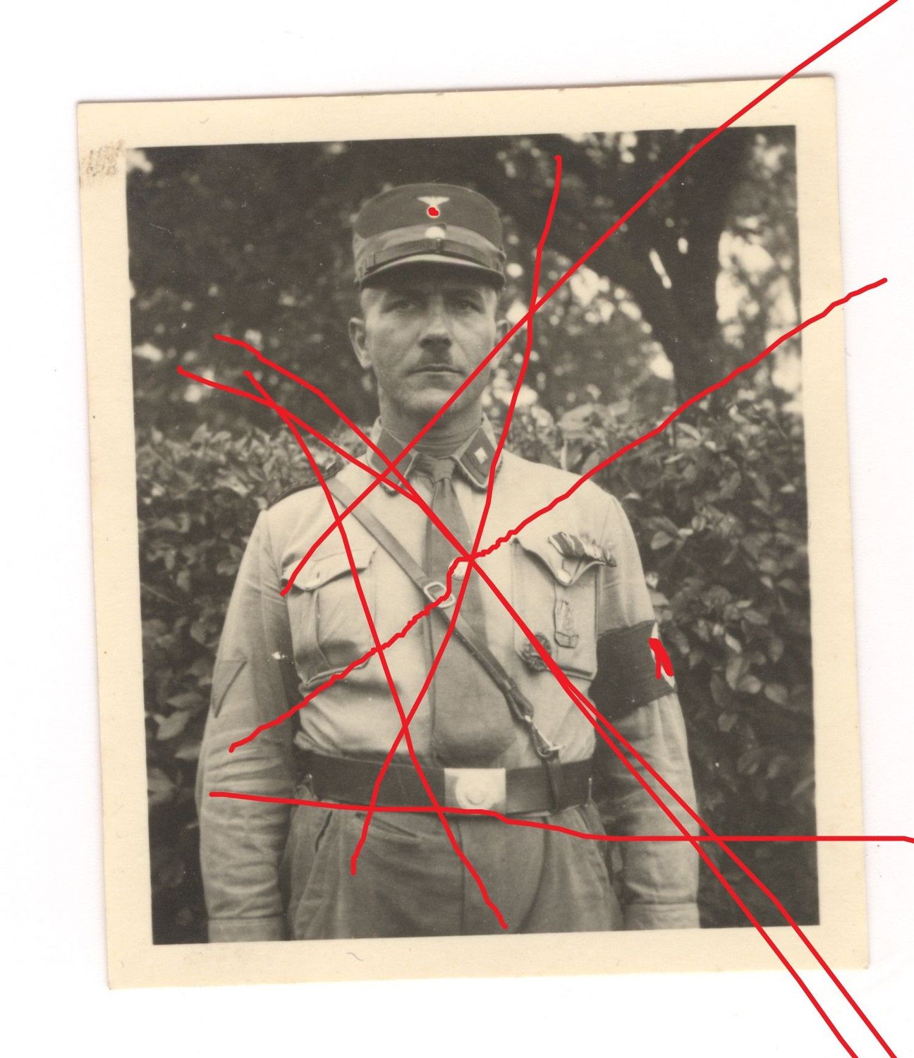 SA: Portraitfoto SA Mann mit Auszeichnungen, Größe ca. 6 x 5,3 cm, C72.