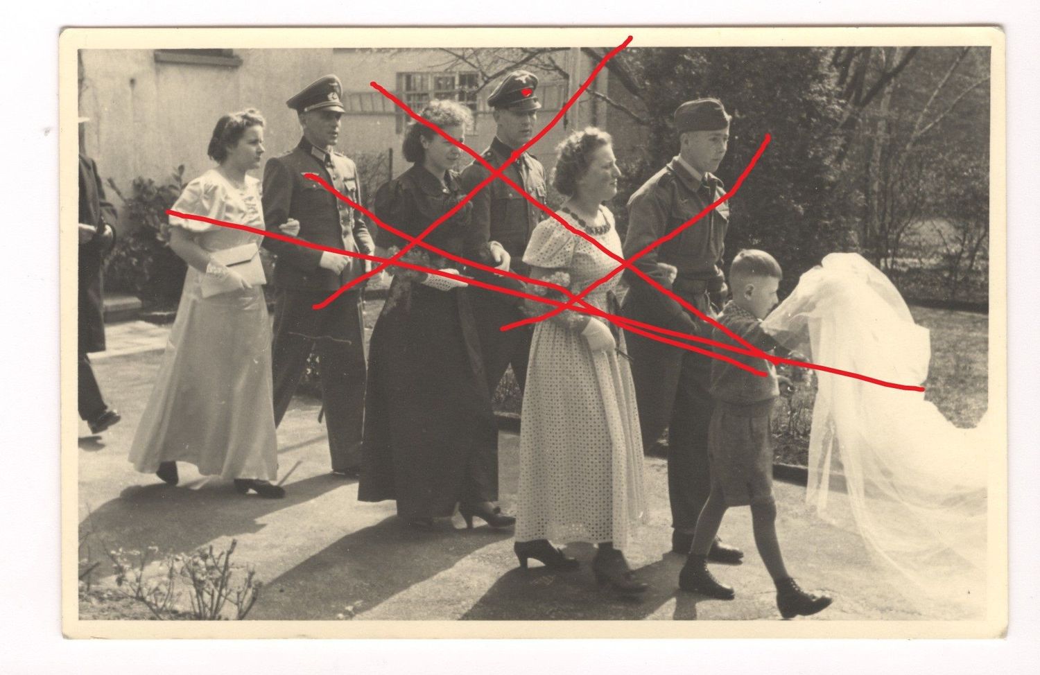 Waffen-SS / SS-Verfügungstruppe: Foto Angehöriger der SS-Standarte Deutschland, PK-Größe, C74.