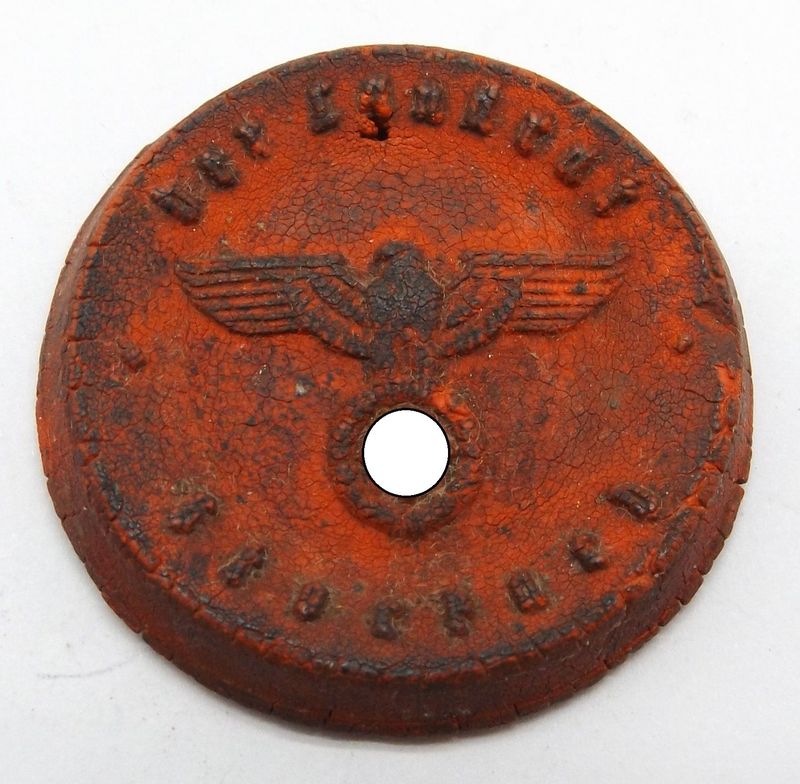 3. Reich: Blindprägesiegel "Der Landrat Stockach", Stockach ist eine Stadt im Landkreis Konstanz.