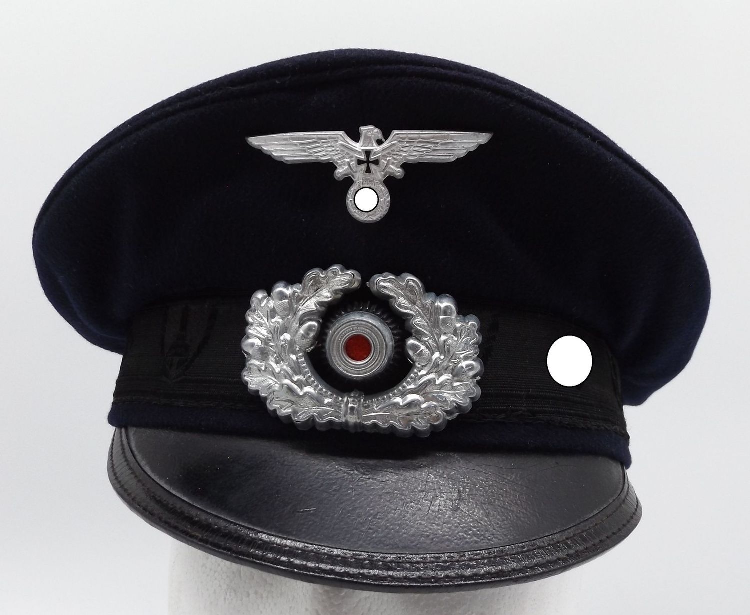 3. Reich: Deutscher Reichskriegerbund Kyffhäuser, Schirmmütze, mit Etikett.