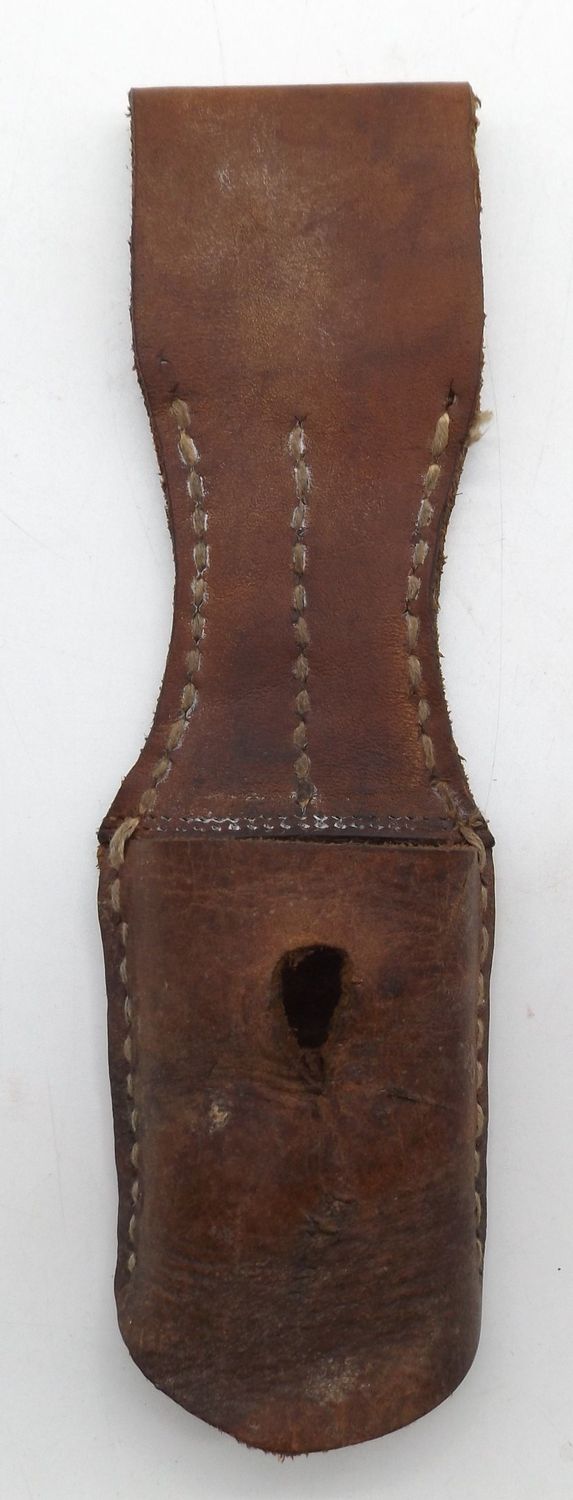 Deutsches Reich: Koppelschuh zum Bajonett 98/05, rückseitig unleserlicher Herstellerstempel von 1918.