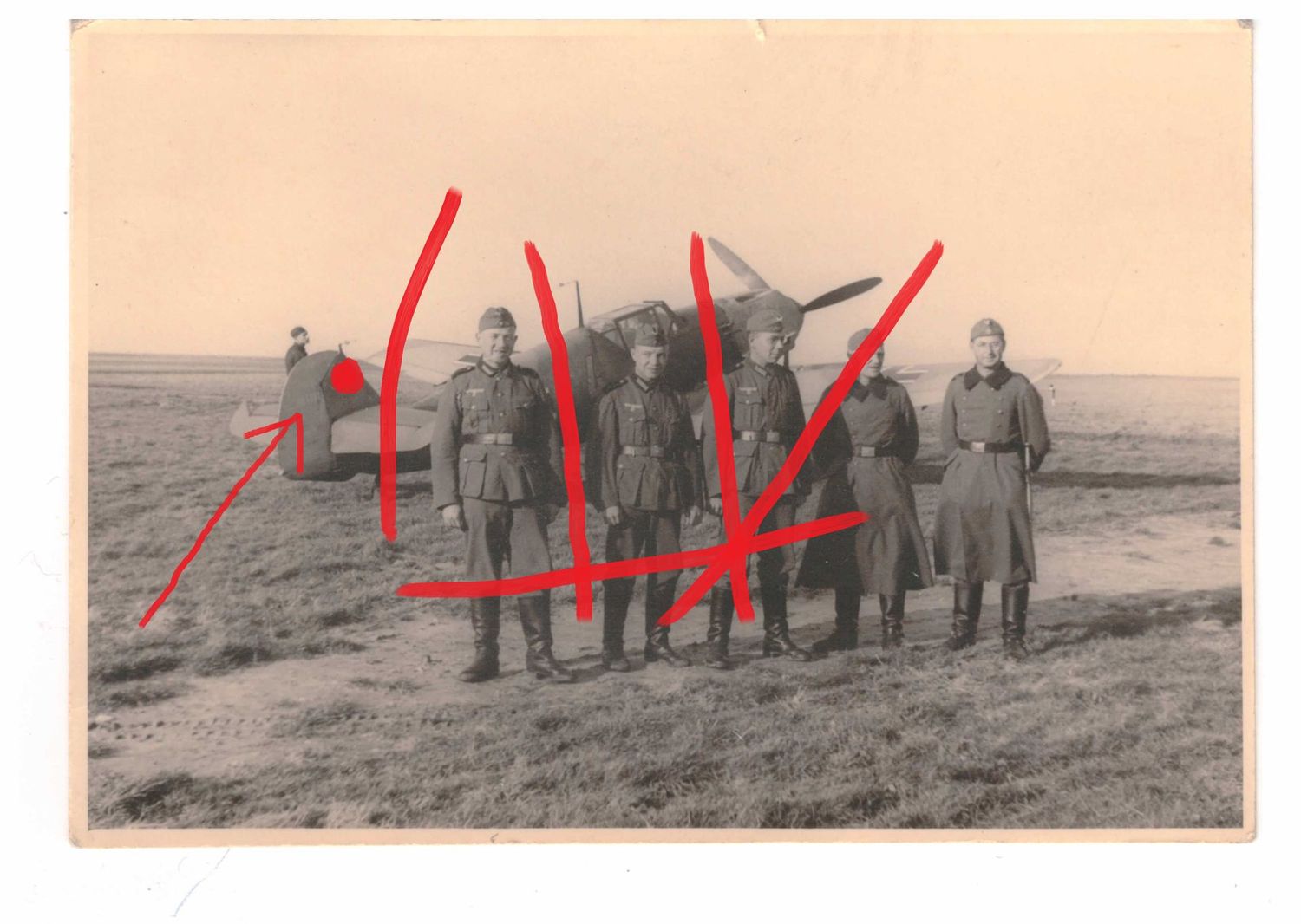 Luftwaffe: Foto Flugzeug Messerschmitt ME 109, Größe ca. 12,4 x 8,7 cm, C82.