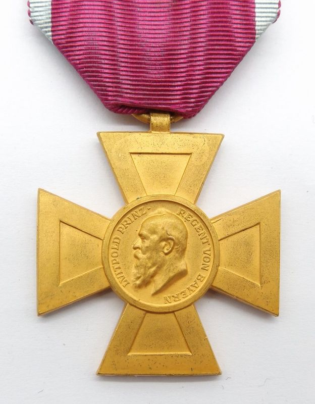 Bayern: Luitpoldkreuz für 40 Jahre im Staats- & Gemeindedienst, am Band. Top Zustand.