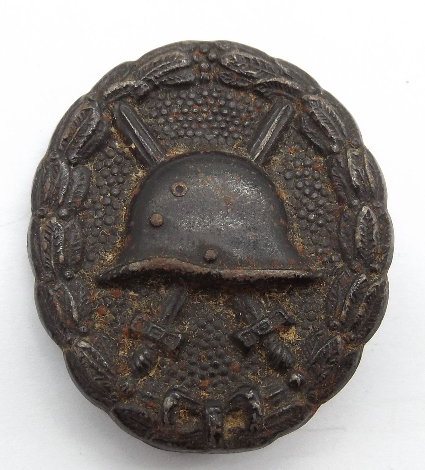 Verwundetenabzeichen 1914 in Schwarz.