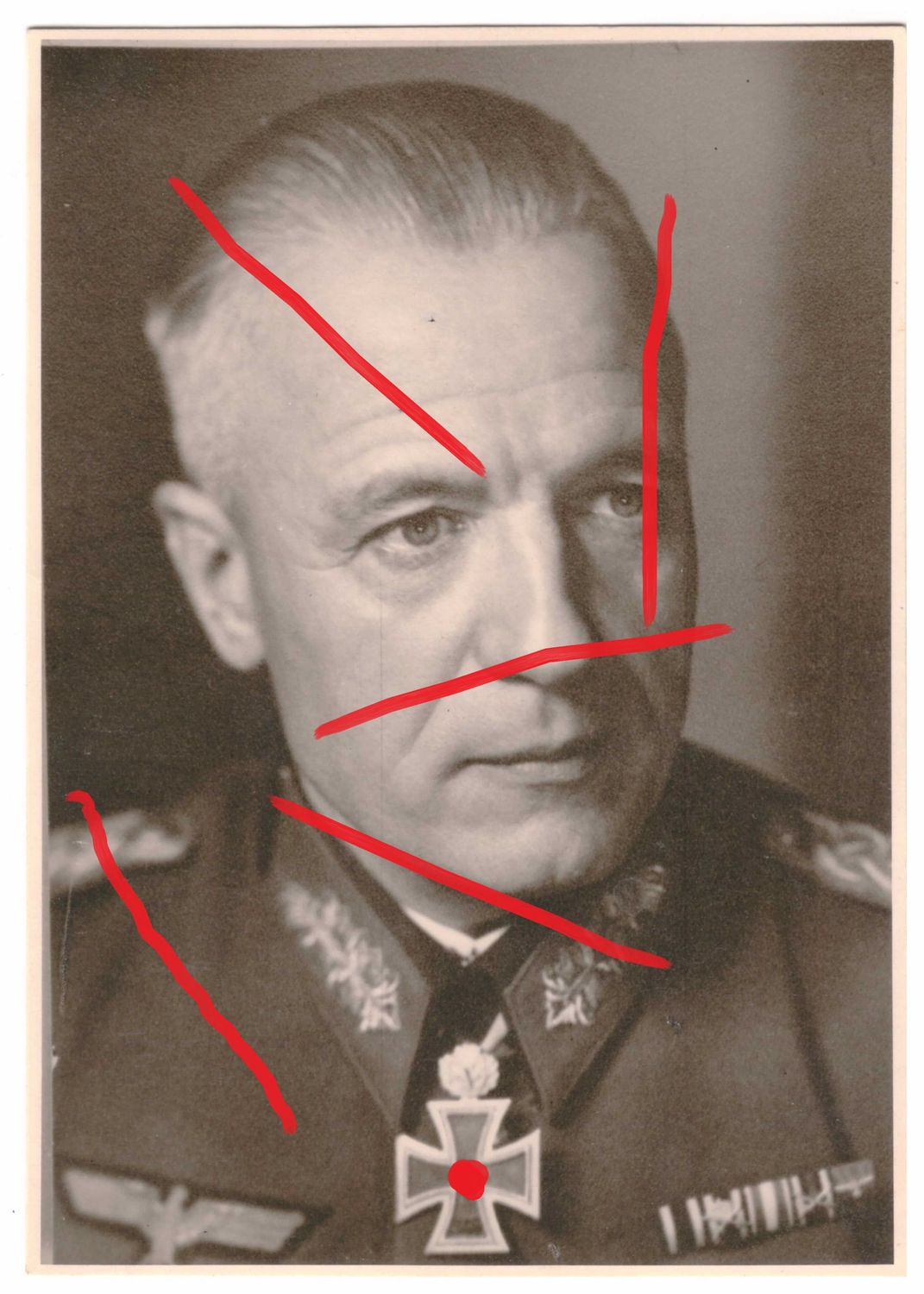 Wehrmacht: Portraitfoto General der Artillerie Walther von Seydlitz-Kurzbach (Ritterkreuz mit Eichenlaub, Stalingrad), Größe ca. 14,5 x 10 cm, mit originaler Signatur und Widmung, C84.
