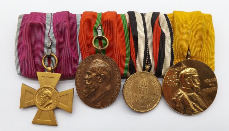 Bayern: 4-er Ordensschnalle. Bayern: 4-er Ordensschnalle.