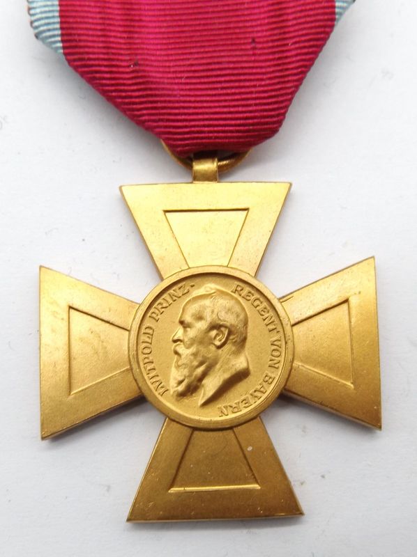 Bayern: Luitpoldkreuz für 40 Jahre im Staats- & Gemeindedienst, am Band. Top Zustand.