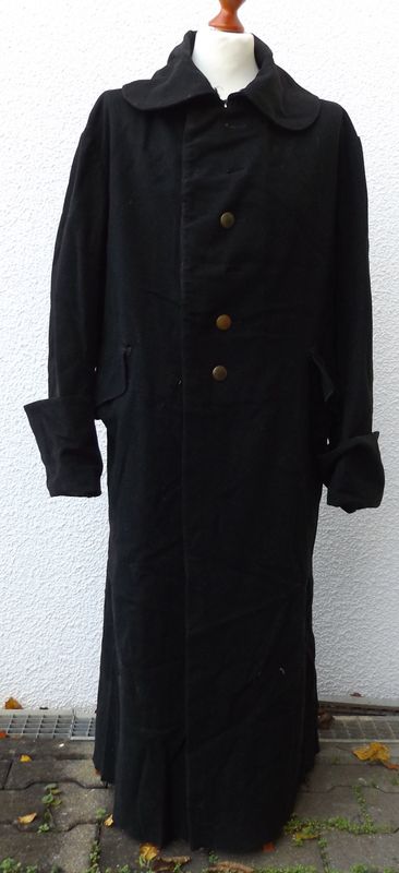 Hessen: Mantel für Mannschaften im 2. Großherzoglich Hessisches Feldartillerie-Regiment Nr. 61, Darmstadt, Kammerstück von 1895, 3 Knöpfe fehlen.