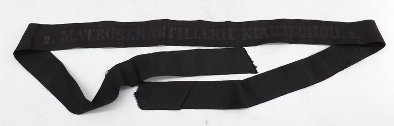 Kaiserliche Marine: Mützenband Kaiserliche Marine: Mützenband "2. Matrosenartillerie Kiautschou 2.", deutlich getragen, sehr selten!