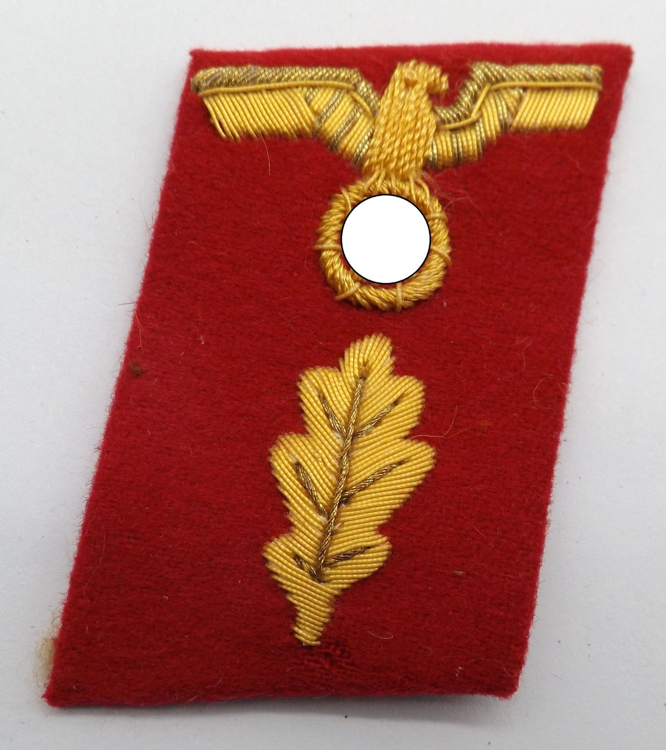 NSDAP: Einzelner Kragenspiegel für Politische Leiter / Abschnittsleiter, ohne Paspellierung.