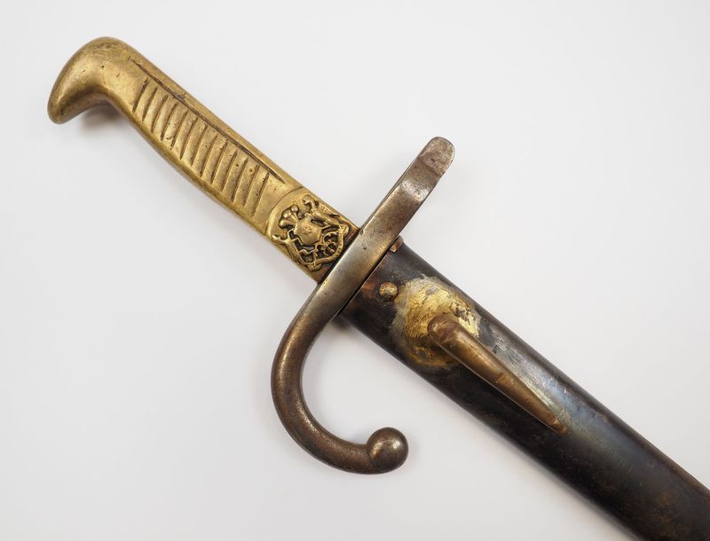 Chile: Polizei Bajonett, Umbau aus französischem Gras-Bajonett Modell 1874. Chile: Polizei Bajonett, Umbau aus französischem Gras-Bajonett Modell 1874.