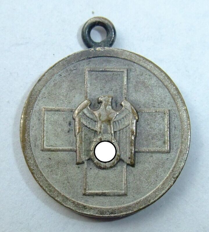 3. Reich: Medaille für Deutsche Volkspflege, Miniatur,  Durchmesser 16 mm.