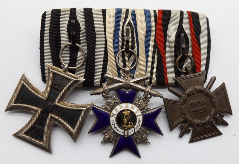 Bayern: 3-er Ordensschnalle. EK2 1914, MVO 4. Klasse, Hersteller in Schwertern und Agraffe G.H. 950 für Gebr. Hemmerle, München,