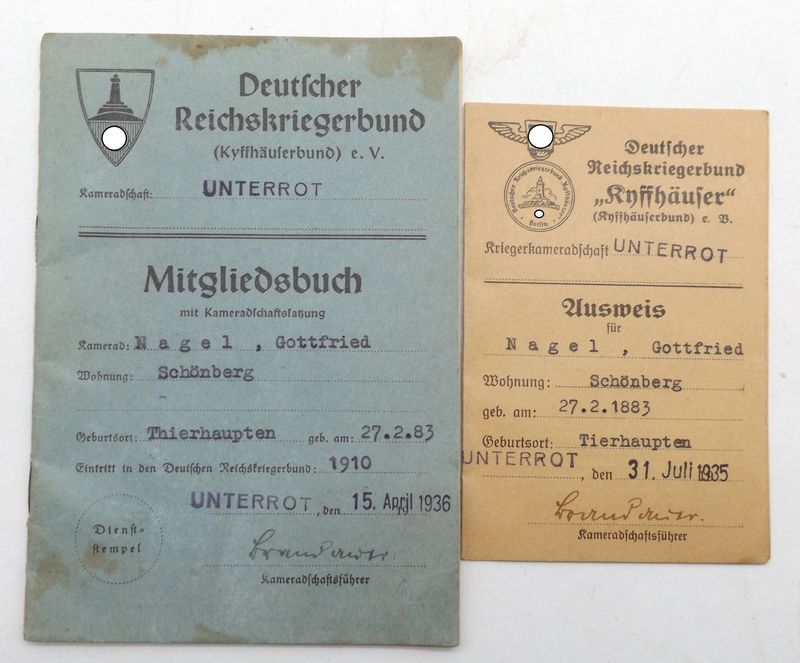 3. Reich: Deutscher Reichskriegerbund (Kyffhäuserbund) e.V., Mitgliedsbuch und Ausweis für ein Mitglied Kameradschaft Unterrot (Württemberg). 3. Reich: Deutscher Reichskriegerbund (Kyffhäuserbund) e.V., Mitgliedsbuch und Ausweis für ein Mitglied Kameradschaft Unterrot (Württemberg).