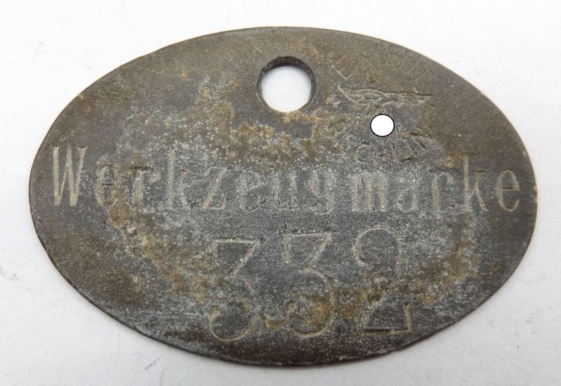 Luftwaffe: Werkzeugmarke Erprobungsstelle der Luftwaffe Rechlin. Luftwaffe: Werkzeugmarke Erprobungsstelle der Luftwaffe Rechlin.