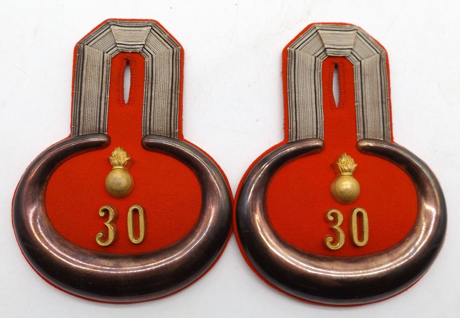 Baden: Paar Epauletten für einen Leutnant im 2. Badischen Feld-Artillerie Regiment 30, Karlsruhe.