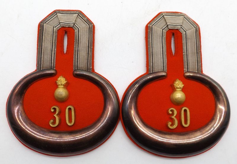 Baden: Paar Epauletten für einen Leutnant im 2. Badischen Feld-Artillerie Regiment 30, Karlsruhe.