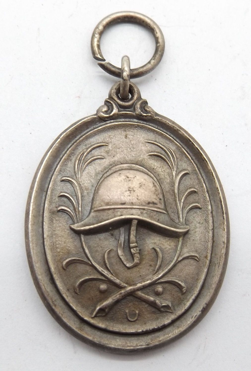 Freistaat Bayern: Feuerwehr Ehrenzeichen für 25 Jahre Dienst.