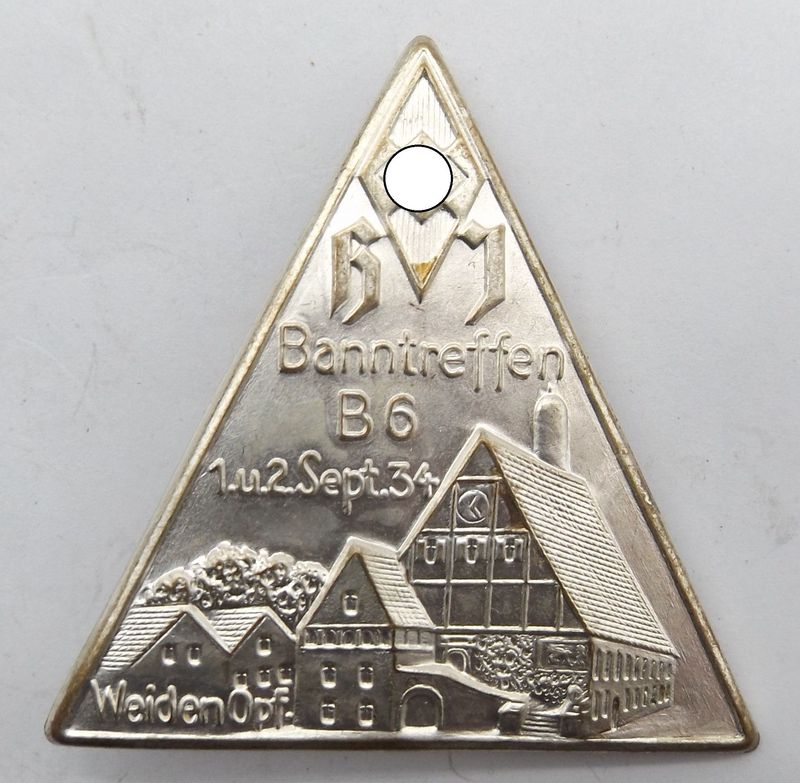 HJ: Abzeichen Banntreffen B 6 1. und 2. September 1934 Weiden Oberpfalz, an Nadel, top Zustand.