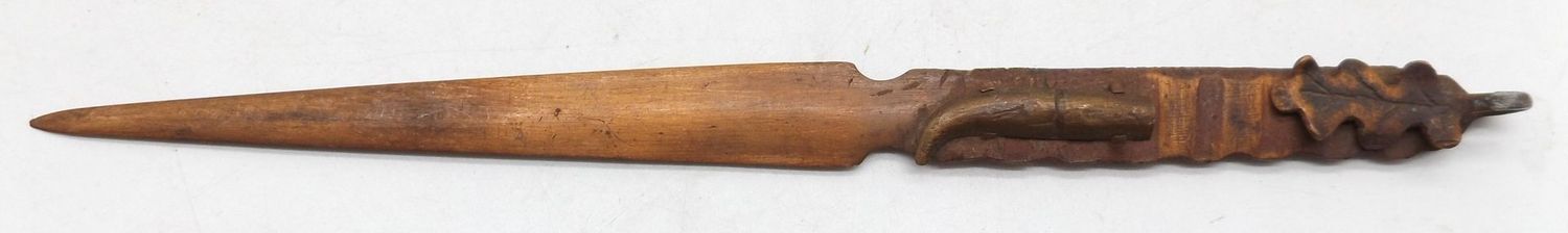 Grabenkunst Patriotischer Brieföffner, 1. Weltkrieg, Länge ca. 22 cm.