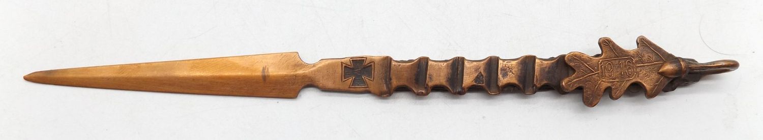 Grabenkunst Patriotischer Brieföffner, 1. Weltkrieg, Länge ca. 22 cm.