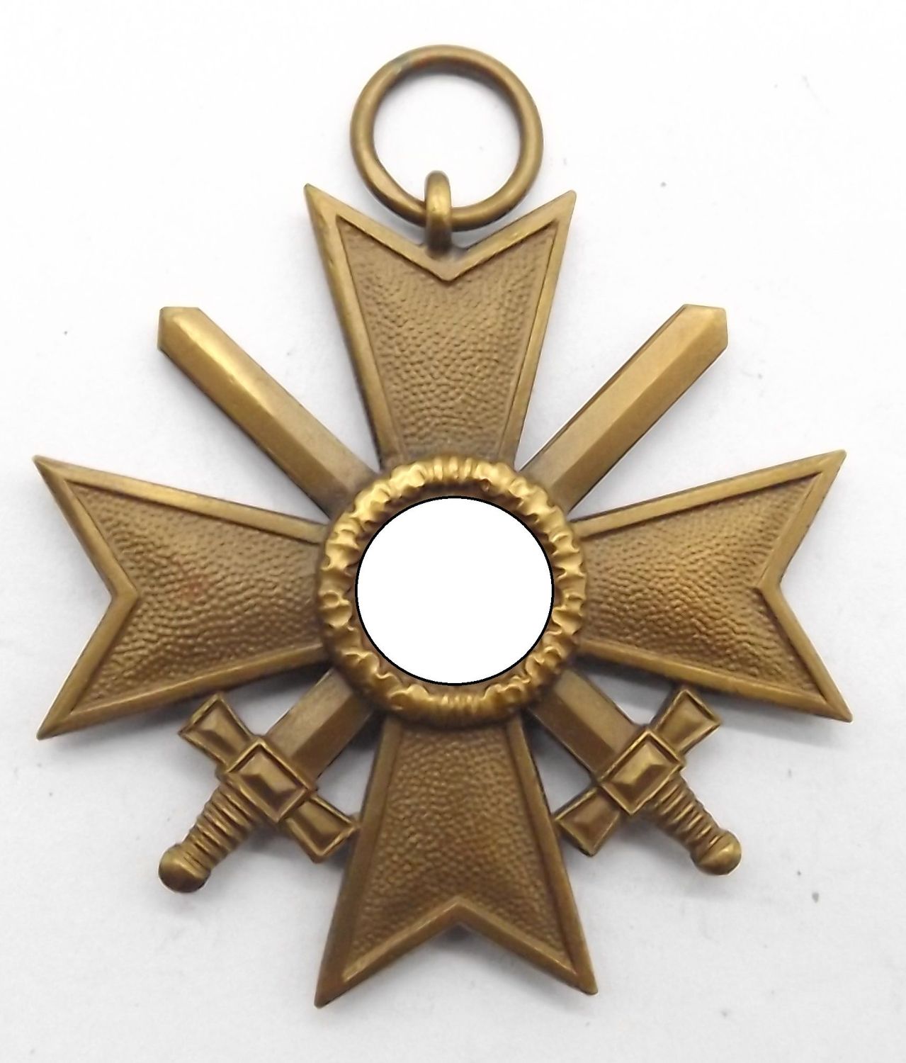 Kriegsverdienstkreuz KVK 2. Klasse mit Schwertern, Buntmetall, mit Hersteller 100 für die Firma Wächtler & Lange, Mittweida. Kriegsverdienstkreuz KVK 2. Klasse mit Schwertern, Buntmetall, mit Hersteller 100 für die Firma Wächtler & Lange, Mittweida.