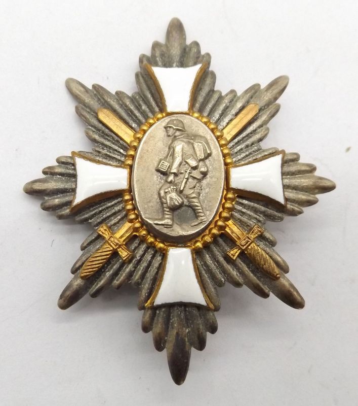 Deutsches Feld-Ehren-Zeichen, Steckkreuz, Buntmetall versilbert und getönt, mit Hersteller Deutsches Feld-Ehren-Zeichen, Steckkreuz, Buntmetall versilbert und getönt, mit Hersteller "Deutsches Feld-Ehrenzeichen ges. gesch. Hamburg 11".