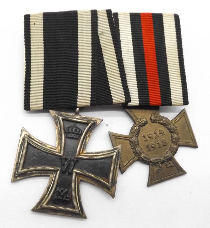 Deutsches Reich: 2-er Ordensschnalle, EK2 und FEK, beide mit Herstellermarkierung. Deutsches Reich: 2-er Ordensschnalle, EK2 und FEK, beide mit Herstellermarkierung.