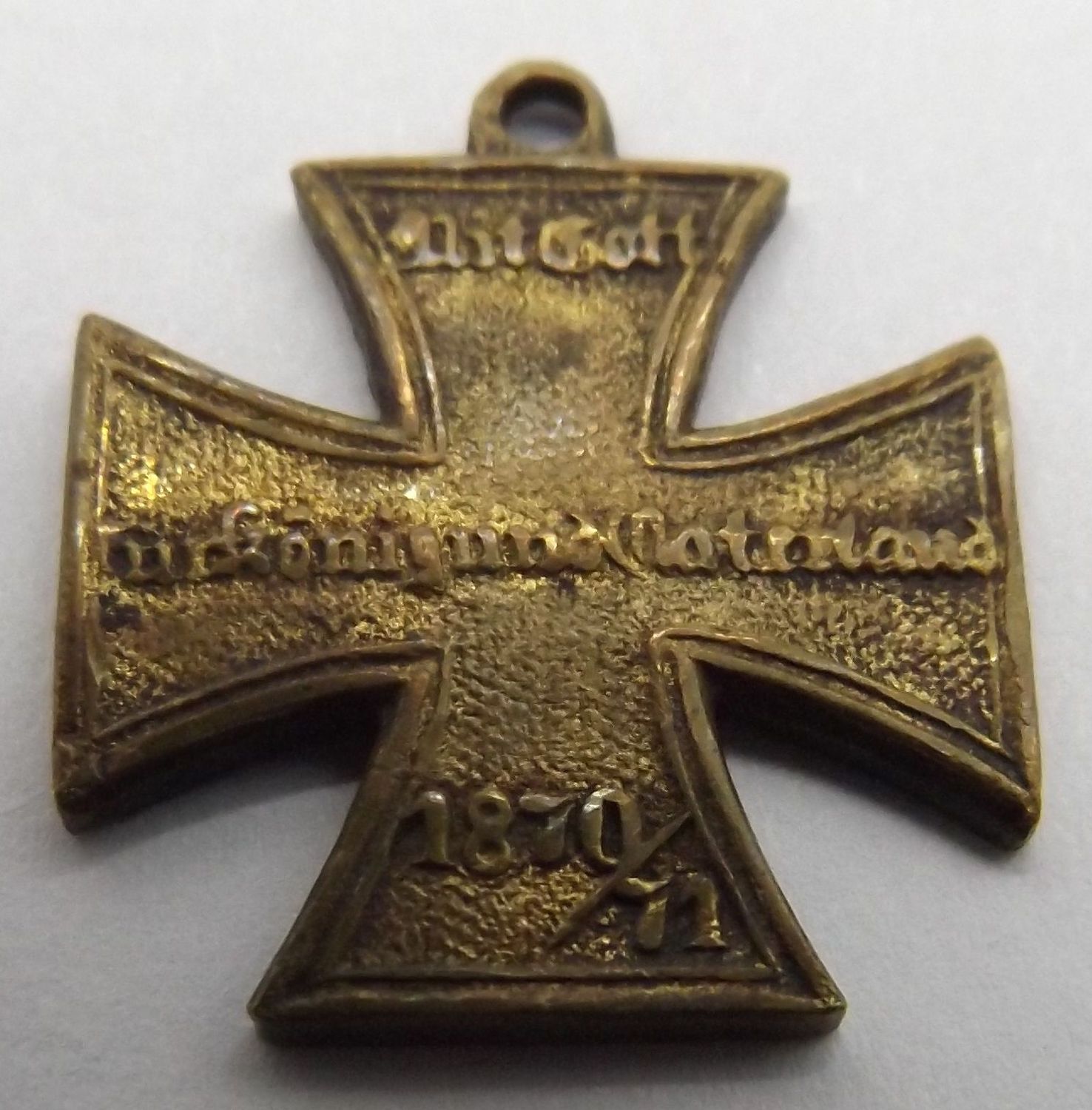 Ehrenzeichen für Krieger- und Landwehrverein 1870/71, Miniatur, Maße ca. 18 x 18 mm.