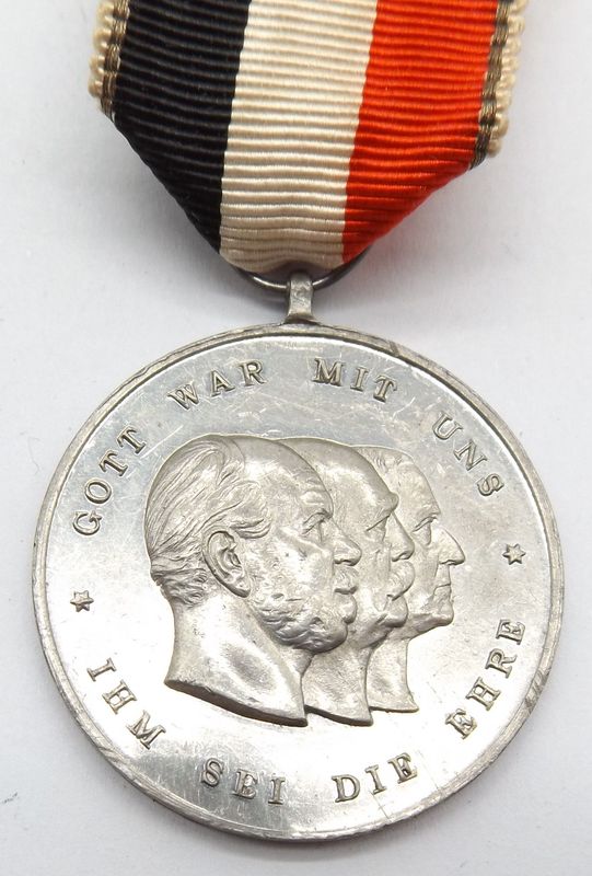Deutsches Reich: Medaille Medaille 25. Wiederkehr der glorreichen Schlachten 1870/71, 1896 , am Band.