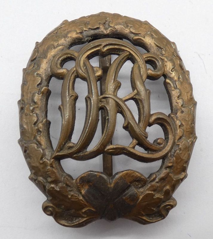 Deutsches Reichssportabzeichen DRA in Bronze, Hersteller Wernstein, Jena,  D.R.G.M. Nummer.