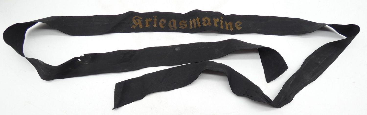 Kriegsmarine: Mützenband  "Kriegsmarine", Länge ca. 144 cm.