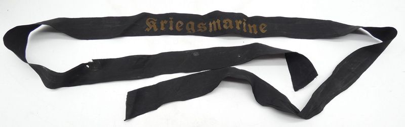 Kriegsmarine: Mützenband  "Kriegsmarine", Länge ca. 144 cm.