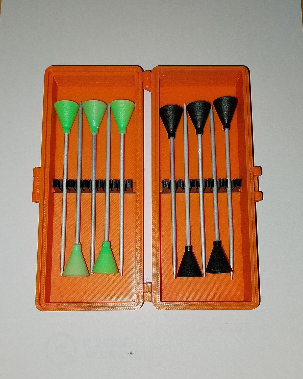 Box für die Aufbewahrung von Blasrohrpfeilen - ORANGE