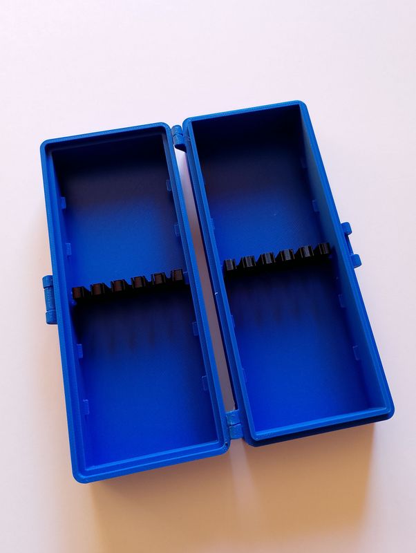 Box für die Aufbewahrung von Blasrohrpfeilen - BLAU