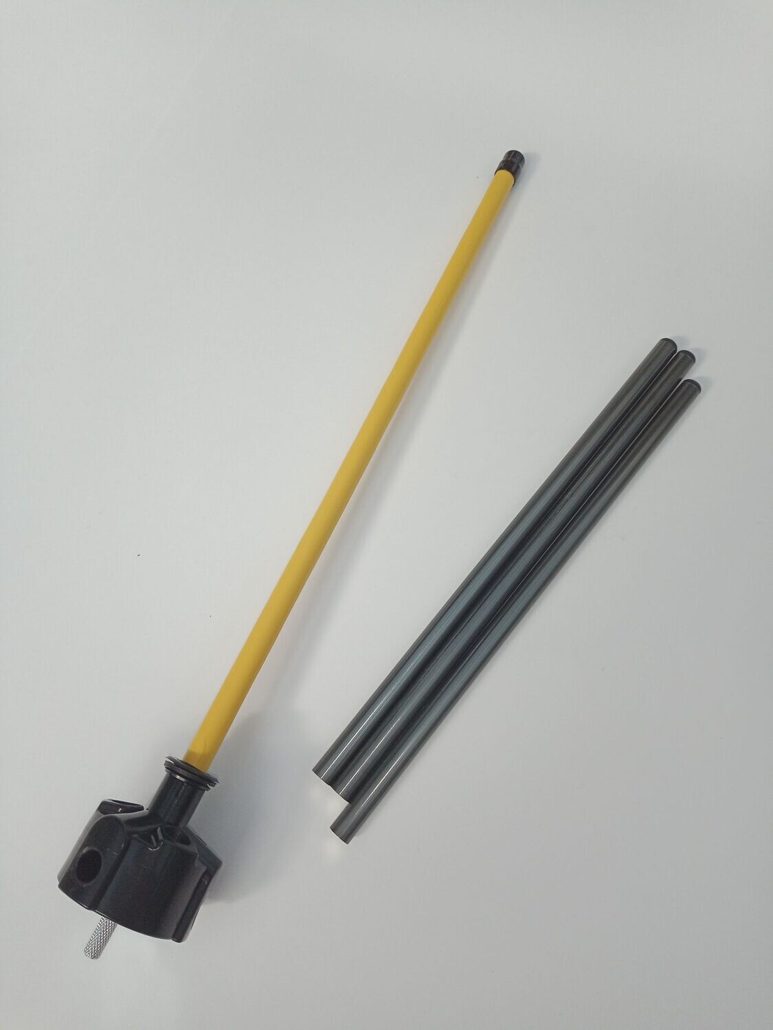 Ständer (Farbe: GELB) für Blasrohre mit 14 mm und 16 mm Innendurchmesser