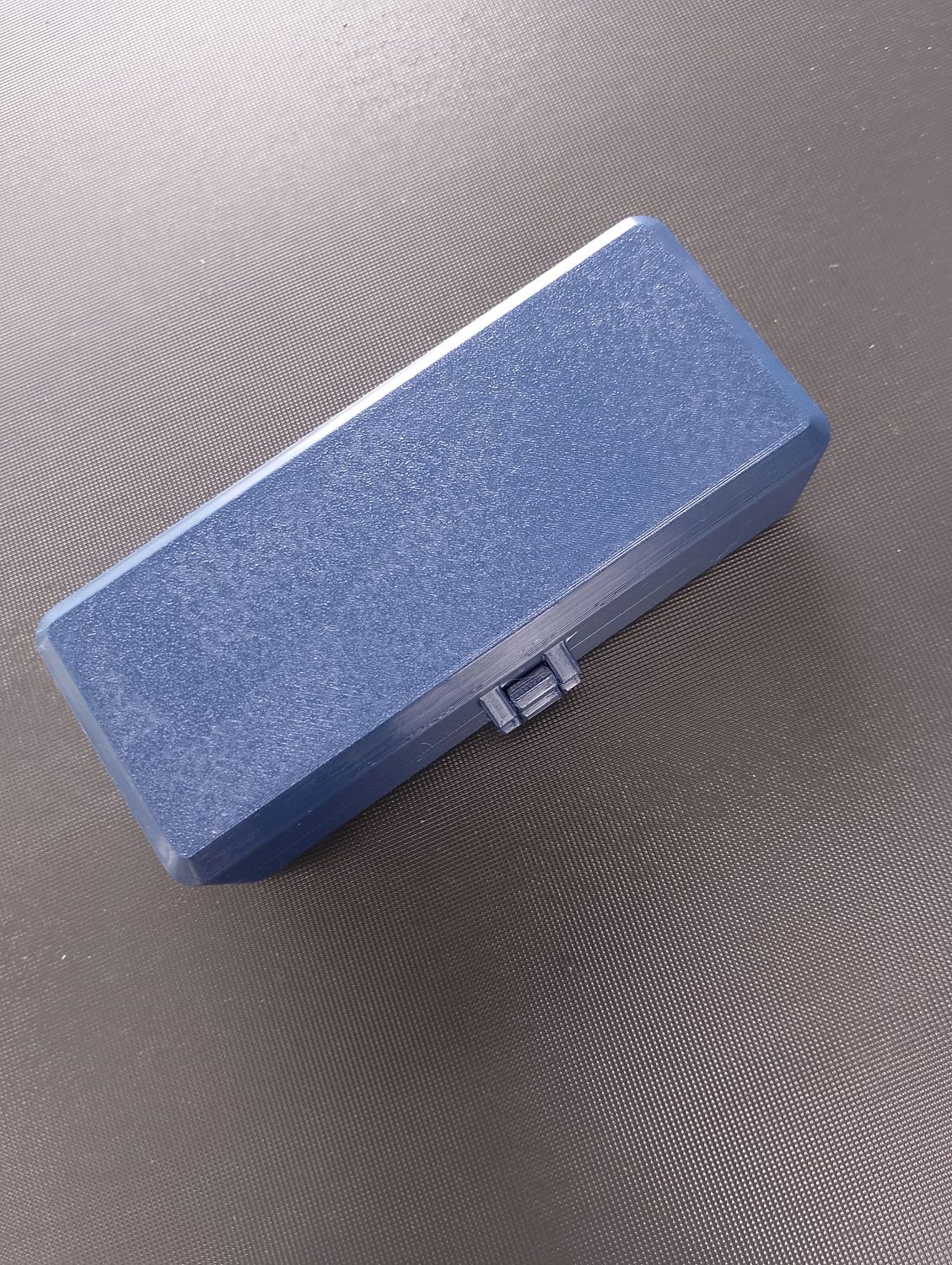 Box für die Aufbewahrung von Blasrohrpfeilen - BLAU